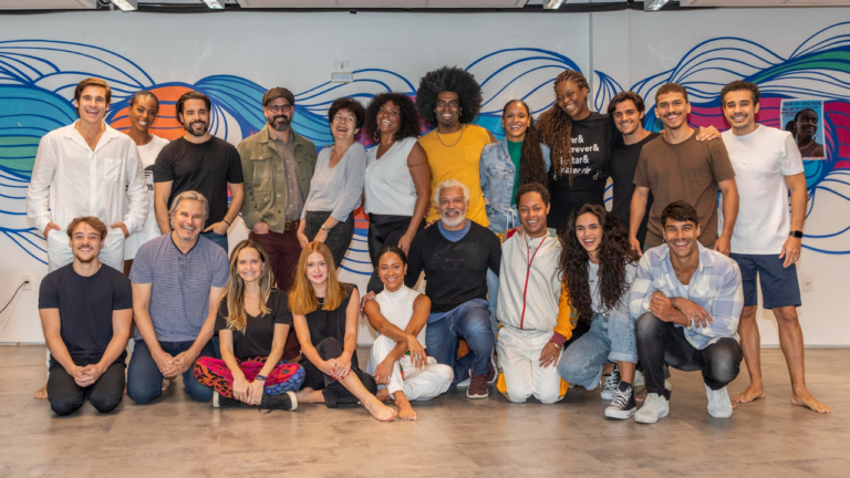 Com elenco diverso, “Fuzuê” deve substituir “Vai na Fé” no horário das sete, na Globo