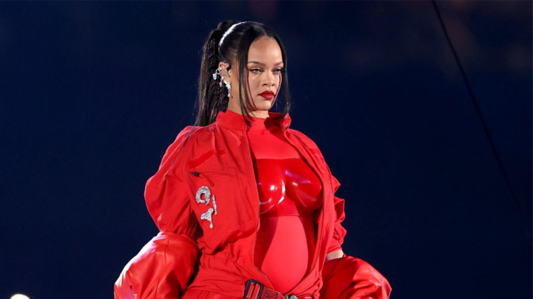 Performance de Rihanna no Super Bowl rende indicações ao Emmy em cinco categorias Performance de Rihanna no Super Bowl rende indicações ao Emmy em cinco categorias