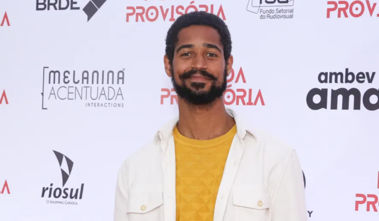 Ator de ‘Medida Provisória’, Alfred Enoch, e sua noiva são assaltados no Rio de Janeiro Ator de ‘Medida Provisória’, Alfred Enoch, e sua noiva são assaltados no Rio de Janeiro