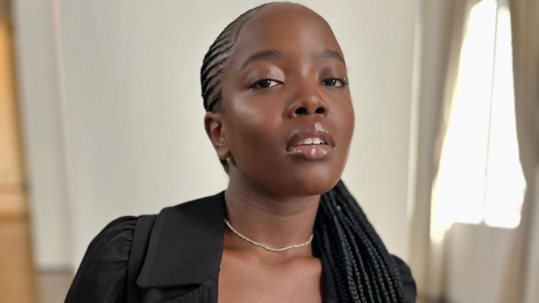 Clara Moneke será protagonista de “Ritmo de Natal”, novo filme da Globo Clara Moneke será protagonista de “Ritmo de Natal”, novo filme da Globo