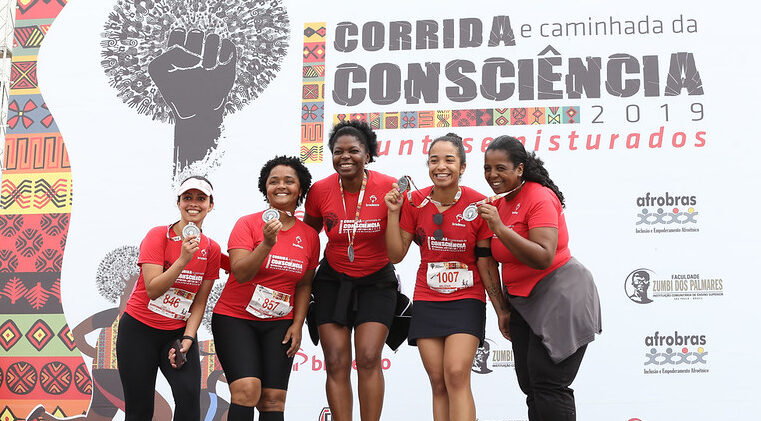 Corrida e caminhada fazem parte da programação do Dia da Consciência Negra na cidade de São Paulo 