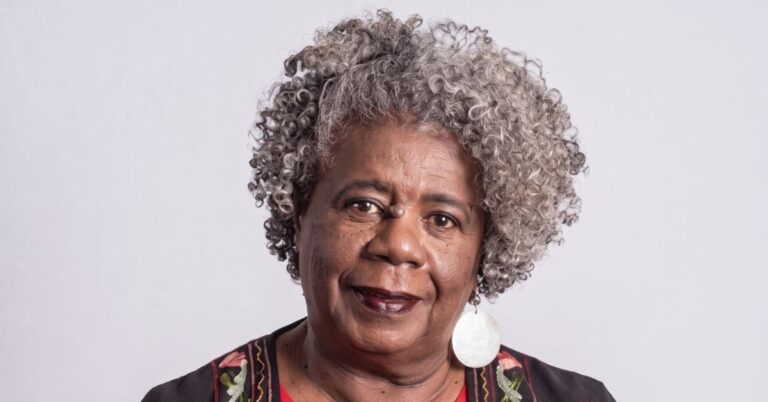 Conceição Evaristo é premiada na Powerlist Mundo Negro 2026 na categoria ‘Trajetória Transformadora’