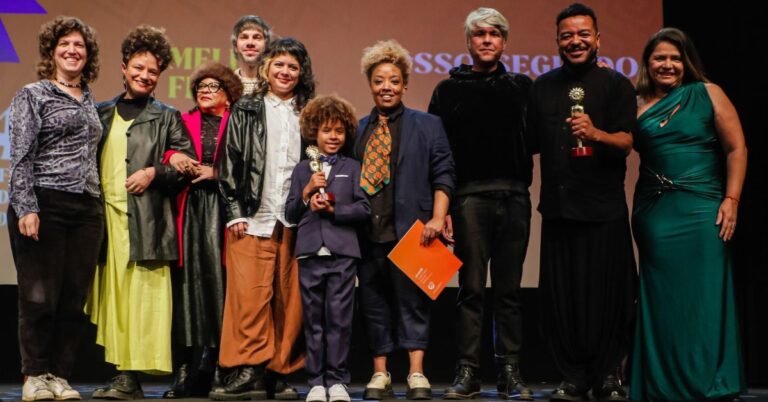 Festival de Gramado 2026: ‘Nosso Segredo’, de Grace Passô, vence Melhor Filme e talentos negros dominam premiação; veja lista Festival de Gramado 2026: ‘Nosso Segredo’, de Grace Passô, vence Melhor Filme e talentos negros dominam premiação; veja lista