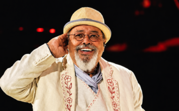 Jorge Aragão ganhará um musical: uma história que atravessa gerações e merece ser contada Jorge Aragão