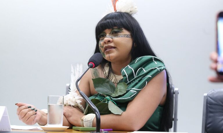 Indígenas relatam violência após resultado das eleições Indígenas relatam violência após resultado das eleições